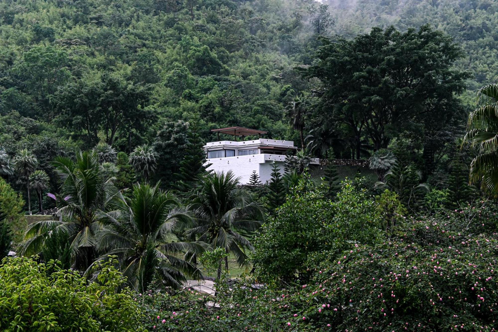 Swiss Valley Hip Resort Suan Phueng Ngoại thất bức ảnh