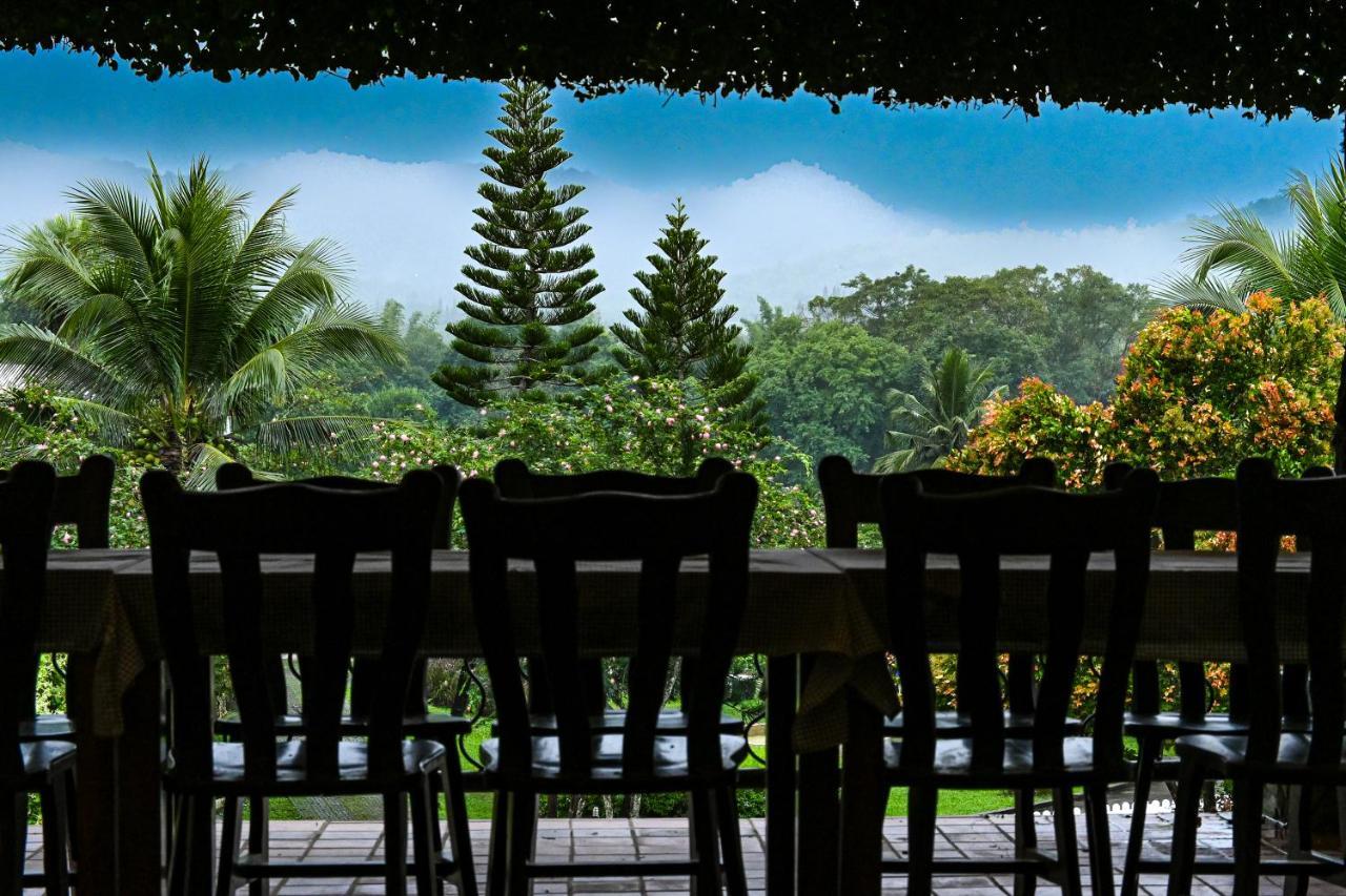 Swiss Valley Hip Resort Suan Phueng Ngoại thất bức ảnh
