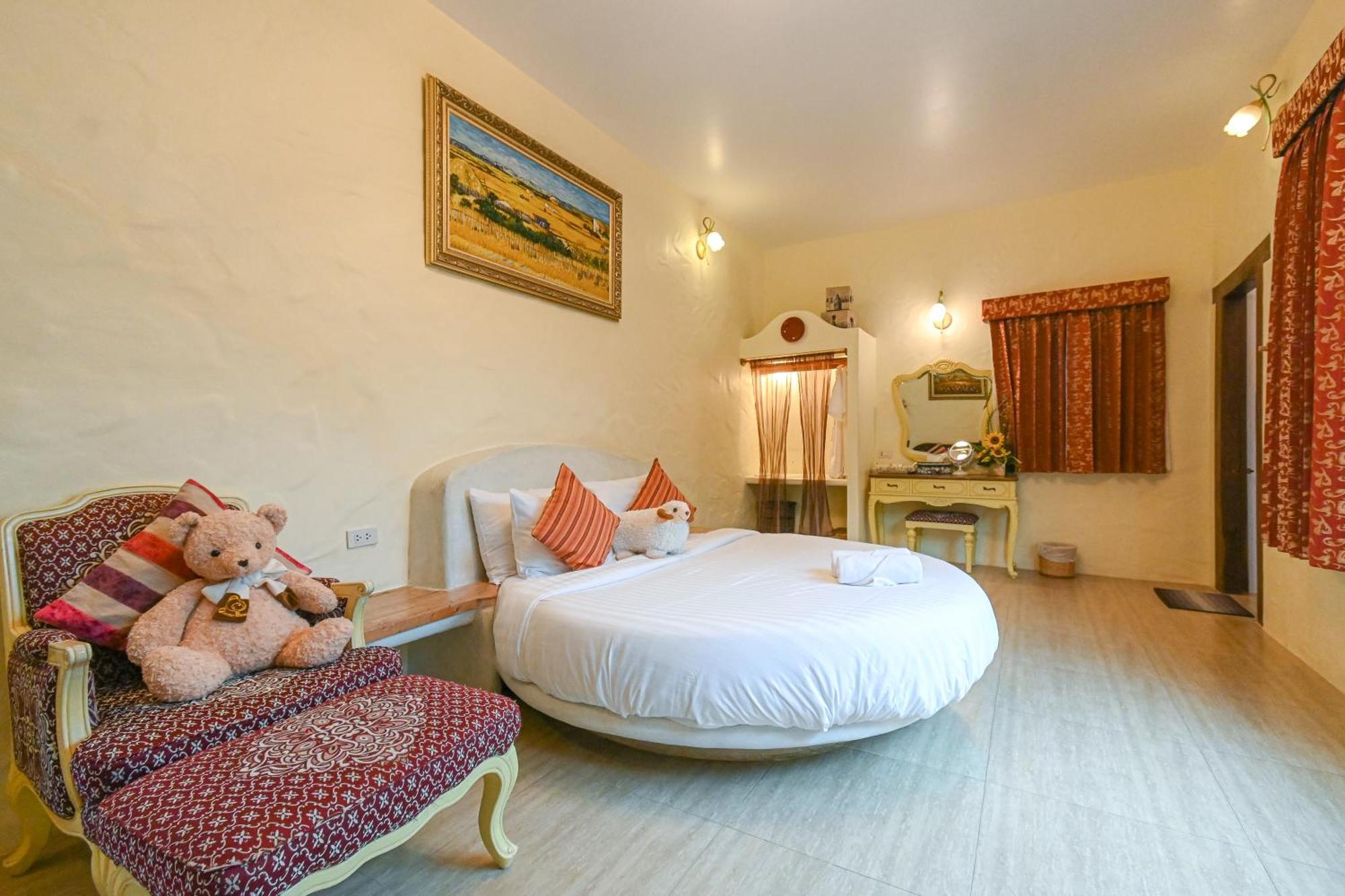 Swiss Valley Hip Resort Suan Phueng Phòng bức ảnh